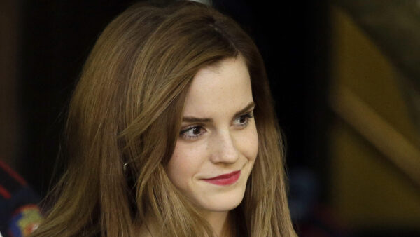 Wallpaper Celebrities, With, Emma, Coat, Face, Smiley, Desktop, Watson, Black, Wearing