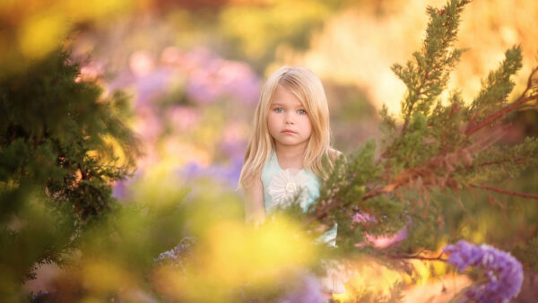 Wallpaper Little, Girl, Bokeh, Light, Cute, Background, Wearing, Dress, Blue, Colorful, Sitting