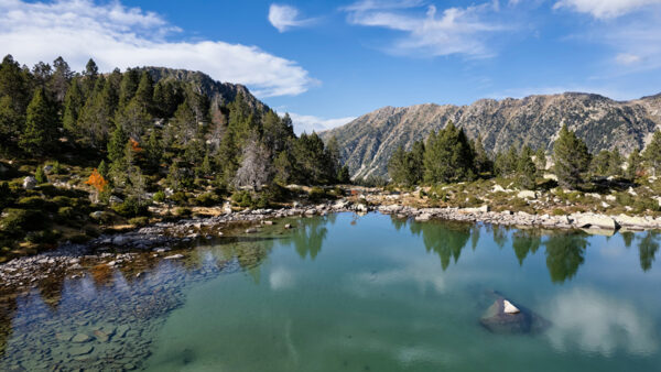 Wallpaper Under, Nature, Green, Blue, Mountain, Slope, Between, Sky, Reflection, Trees, Water, Lake