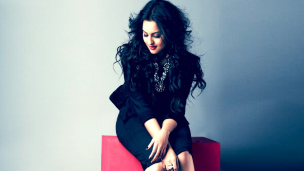 Wallpaper Sonakshi, Sinha