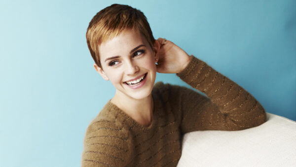 Wallpaper Desktop, For, Emma, And, Celebrities, Sitting, Photoshoot, Watson, Brown, Wearing, Mobile, Couch, Top, Posing