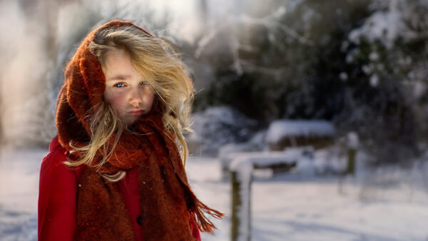 Wallpaper Desktop, Background, Covered, Wearing, Blonde, Girl, Dress, Little, Cute, And, Muffler, Red, With, Snow, Head, Forest