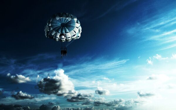 Wallpaper Parachuting