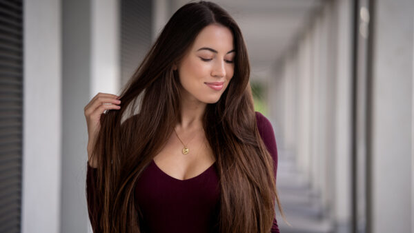 Wallpaper Hair, Brunette, Girl, Purple, Background, Girls, Building, Model, Standing, Long, Wearing, Top, Blur