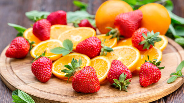 Wallpaper Strawberry, 4k, Orange, Fruits
