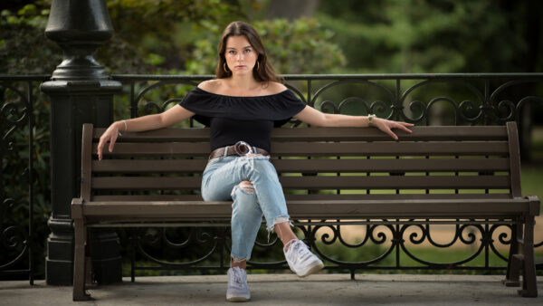 Wallpaper Jeans, Wearing, Bench, Sitting, Blue, Wood, Top, Girl, Model, Black, And, Girls