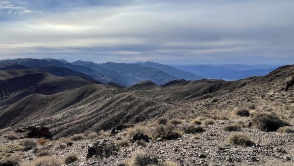 Wallpaper Slope, Dry, Stones, Bushes, Sky, Desktop, Clouds, Mountains, Hill, Mobile, Background, Sand, Nature