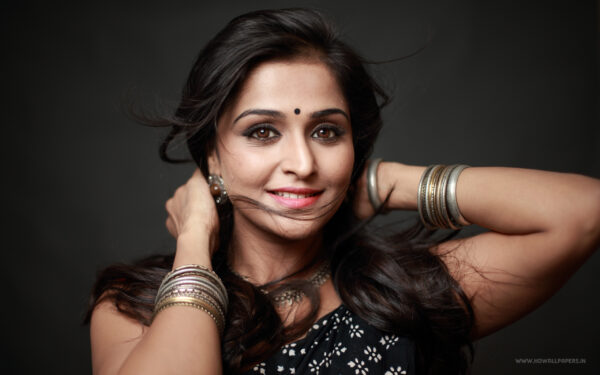 Wallpaper Nambeesan, Actress, Mallu, Ramya