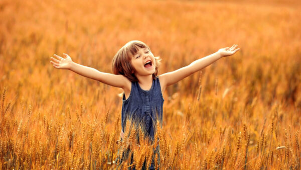 Wallpaper Wearing, Field, Grass, Dry, Cute, Desktop, Standing, Dress, Blue, Happy, Girl, Smiley