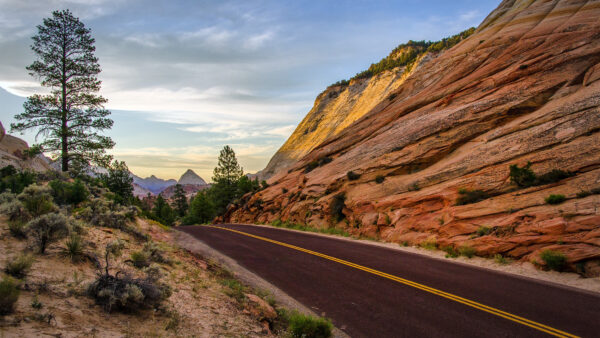 Wallpaper Green, Trees, Clouds, White, Mobile, Nature, Between, Road, Desktop, Under, Blue, Sky, Mountains, Bushes, Rock