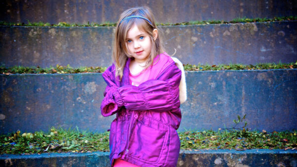 Wallpaper Cute, Girl, Standing, Jacket, Eyes, Blue, Front, Purple, Little, Steps, Desktop, Wearing