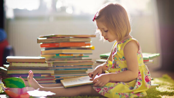 Wallpaper Girl, Wearing, Book, Reading, Pink, Yellow, Desktop, Dress, Little, Cute