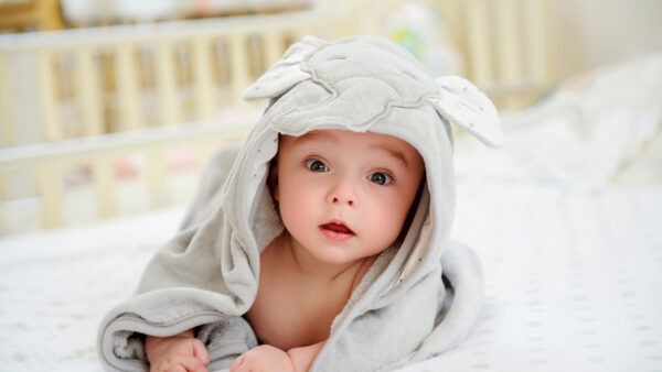 Wallpaper Bed, Baby, Face, Desktop, Child, White, Cute, Lying, Towel, Elephant, Covered, Down, With