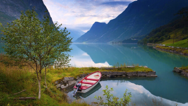 Wallpaper Background, Clouds, Nature, Sky, Surrounded, Water, Mountains, Red, Blue, Boat, White