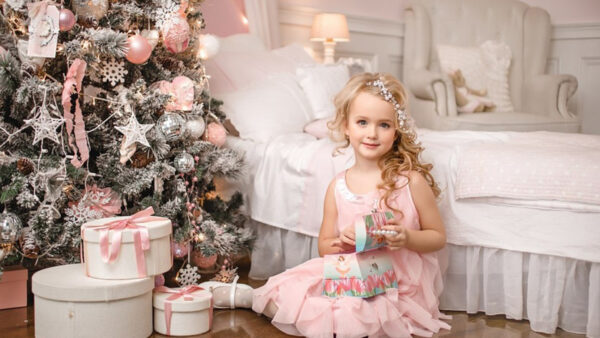 Wallpaper Trees, Pink, Near, Bed, Beautiful, Sitting, Little, Girl, Christmas, Light, Background, Dress, Cute, Wearing, Decorated