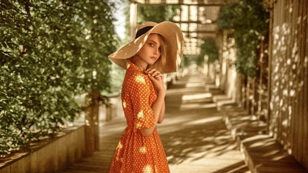 Wallpaper Dots, White, Model, And, Girls, Wearing, Dress, Girl, Orange, Big, Hat