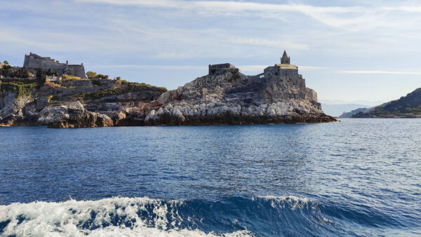 Wallpaper White, Waves, Rock, Mountains, Nature, Blue, View, Clouds, Tower, Sky, Under, Ocean, Landscape