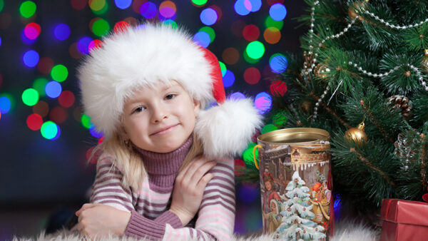 Wallpaper Cute, Santa, Sweater, Background, Cap, Girl, Colorful, And, Wearing, Little, Lights, Claus