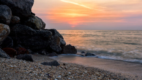 Wallpaper Waves, Beach, Desktop, Clouds, Black, Mobile, Rocks, Nature, Yellow, Ocean, Sand, Background, Sky, Shells