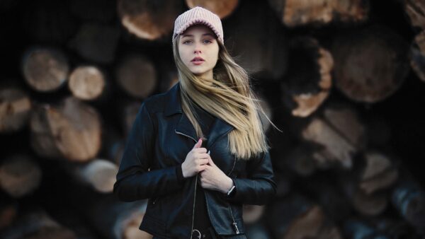 Wallpaper Beautiful, Dress, Girl, Blur, Mobile, Wood, Desktop, Logs, Jerkin, And, Light, Standing, Model, Pink, Wearing, Black, Cap, Background, Girls