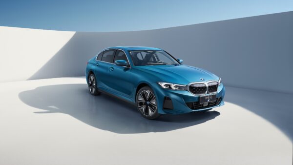 Wallpaper Cars, 2022, Bmw, EDrive35L