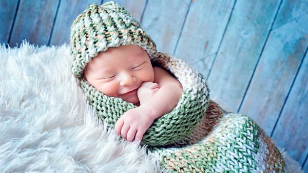 Wallpaper Woolen, And, Toddler, Cute, With, Knitted, Baby, Covering, White, Cloth, Sleeping, Fur, Cap, Colorful, Smiling