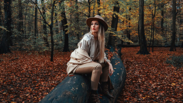 Wallpaper Trees, Girl, Desktop, Brunette, With, Sitting, Hat, Background, Model, Wood