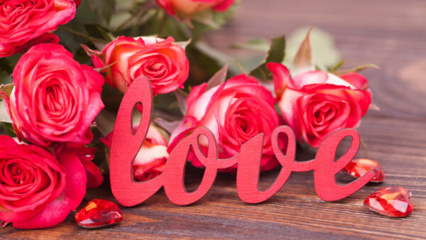 Wallpaper Desktop, Valentines, With, Table, Pink, Wooden, Mobile, Day, Word, Roses, Love