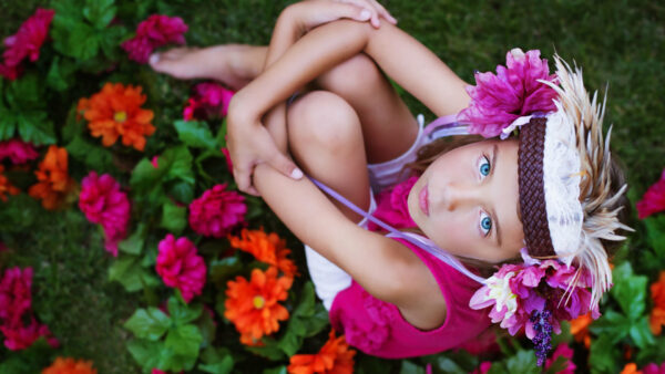 Wallpaper With, Girl, Flowers, Desktop, Little, Sitting, Near, Cute, Eyes, Blue