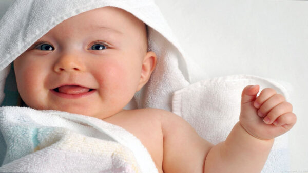 Wallpaper Little, Covered, Baby, Towel, Bed, With, Cute, Desktop, White, Lying