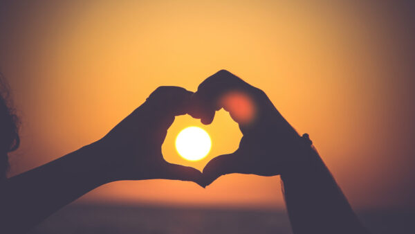 Wallpaper Shape, Yellow, Hands, Couple, Background, Moon, Heart, Sky