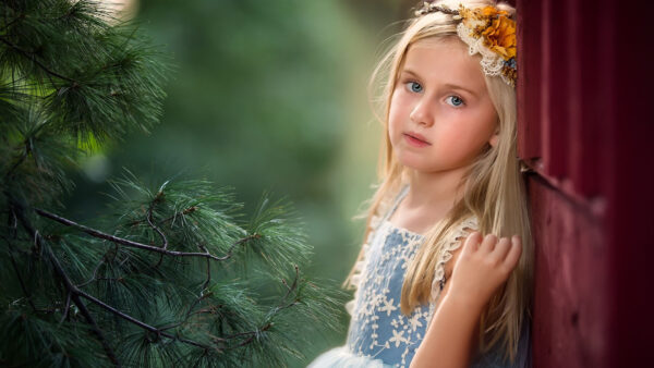 Wallpaper Cute, Blur, Girl, Standing, Dress, Background, Trees, Little, Green, Wearing, Blue
