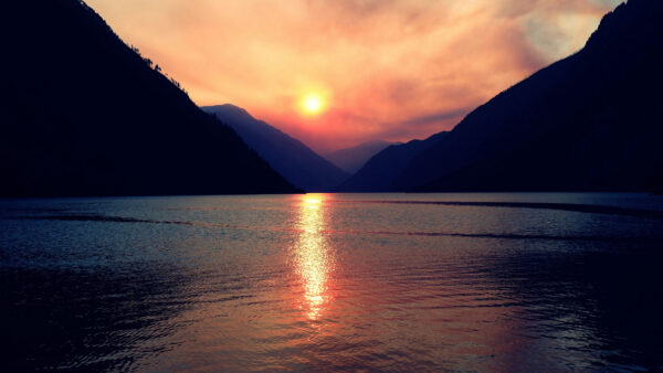 Wallpaper Mountains, Sun, Red, Sky, Black, Background, Lake, Desktop, Clouds, Reflection, Water, Nature, Mobile, Light