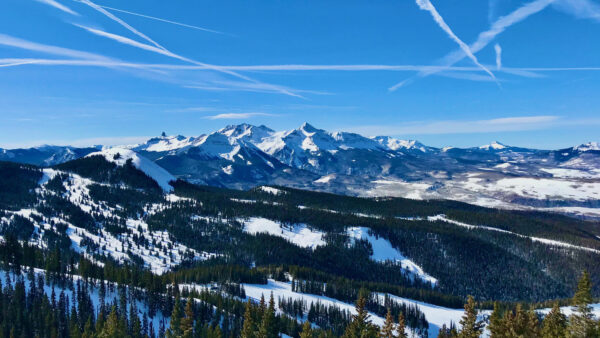 Wallpaper Mobile, White, Covered, Under, Mountains, Forest, Trees, Desktop, Blue, Nature, Clouds, Sky, Snow