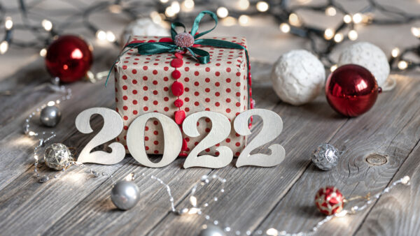 Wallpaper 2022, New, Gift, Balls, Silver, Red, Box, Glare, Year, Lights, Decoration, White