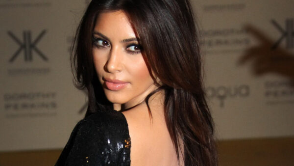 Wallpaper Kardashian, Photo, Head, Desktop, Beautiful, Black, Kim, Dress, Turning, Back, Wearing, Glittering, Celebrities