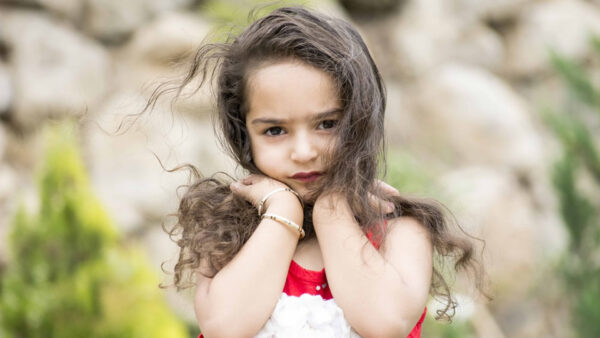 Wallpaper Standing, Red, Dress, Wearing, Cute, Little, Girl, Background, Blur