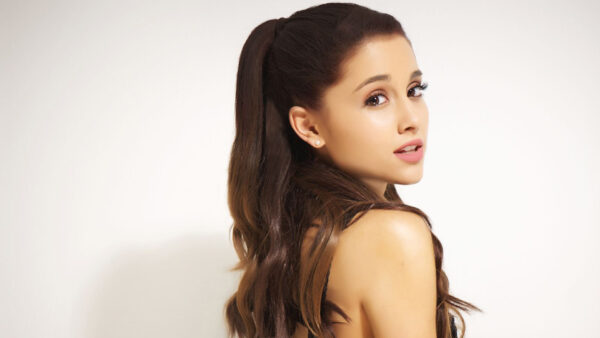 Wallpaper Grande, Brown, Ariana, With, Hair, Background, White