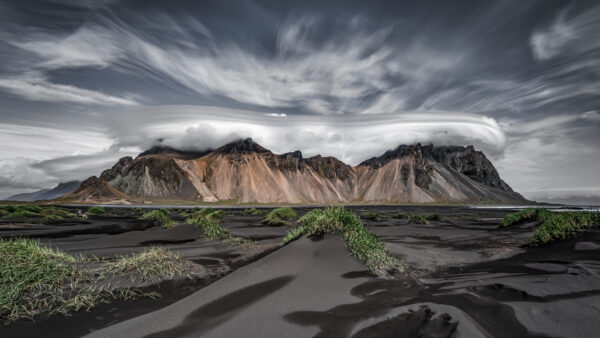 Wallpaper Landscape, Rock, View, Cloudy, With, Sky, Mountains, Sand, Land, Under, Black, Nature