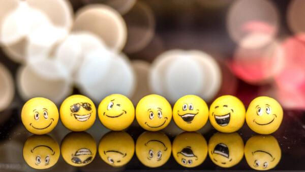 Wallpaper Emoji, Various, Yellow, Faces