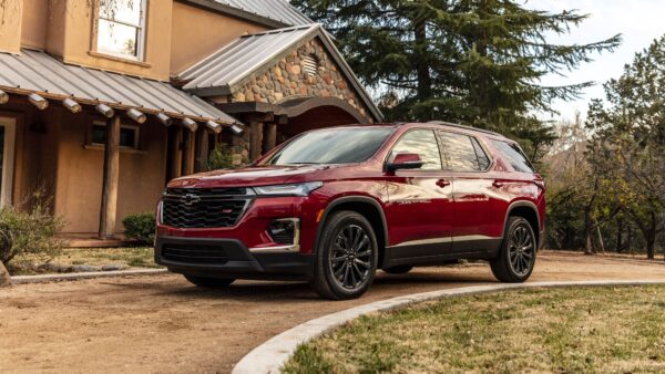 Wallpaper Cars, 2022, Chevrolet, Traverse