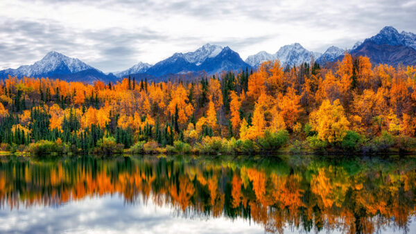 Wallpaper Lake, Sky, Reflection, Landscape, White, Forest, Snow, Under, Colorful, Autumn, Mountains, Nature, With, View, Clouds, Rock, Trees