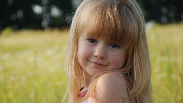 Wallpaper Desktop, Wearing, Girl, Standing, Colorful, Little, Background, Bokeh, Blur, Cute, Dress