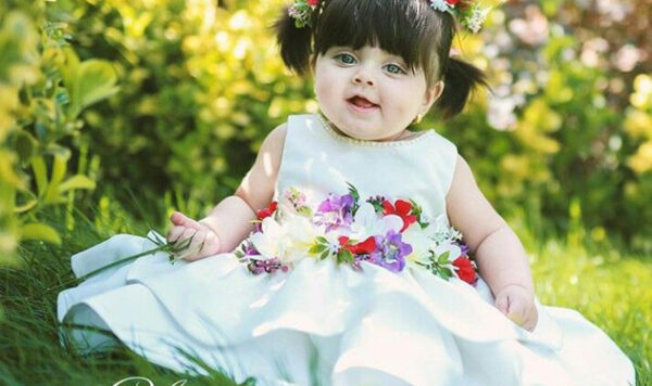 Wallpaper Dress, Bokeh, White, Cute, Child, Blur, Wearing, Sitting, Background, Plants, Chubby, Baby