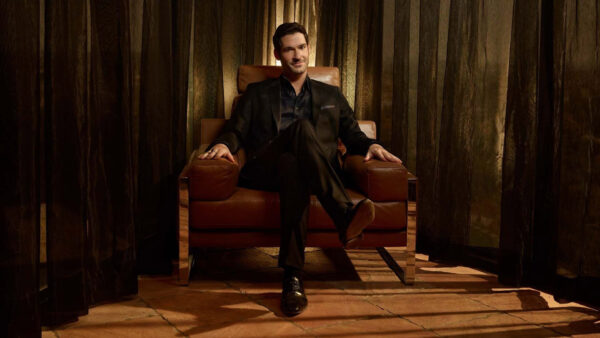 Wallpaper Wearing, Tom, Sitting, Ellis, Brown, Couch, Black, Suit, Coat, Lucifer