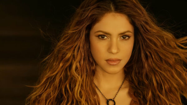 Wallpaper Free, Shakira, Black, Girls, Girl, Redhead, Standing, Background, Model, Hair, Style, With