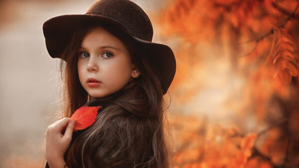 Wallpaper Blur, Cute, Black, Background, Hat, Wearing, And, Autumn, Standing, Leaves, Little, Overcoat, Girl