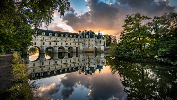 Wallpaper Cloudy, Desktop, Under, Chenonceau, Castle, River, With, Travel, Sky, Chateau, Reflection