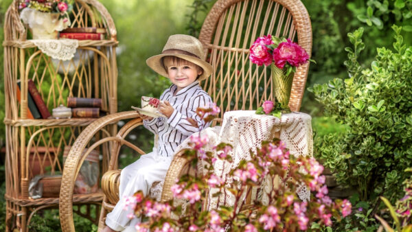 Wallpaper White, And, Black, Little, Sitting, Garden, Dress, Cute, Background, Chair, Hat, Wearing, Bamboo, Boy