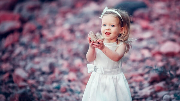 Wallpaper Cute, Standing, Dress, Background, Girl, Desktop, Wearing, White, Colorful, Beautiful, Blur, Little